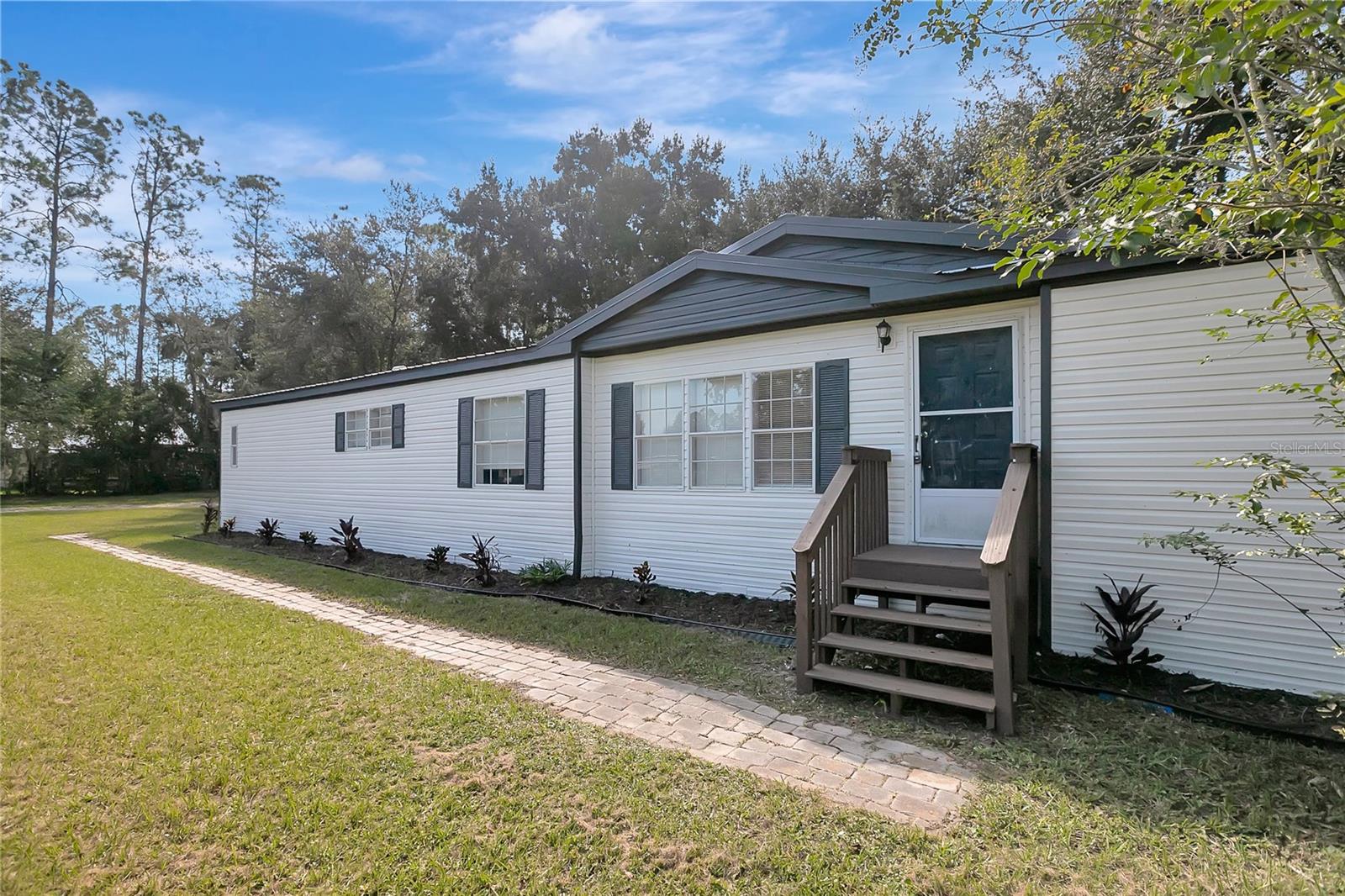 30148 Clearview Dr Property Photo 6