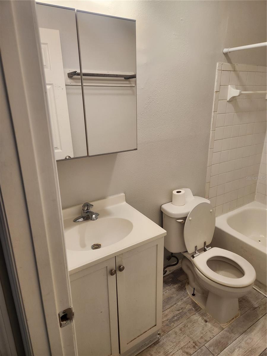 3920 E Jean St #8 Property Photo 7