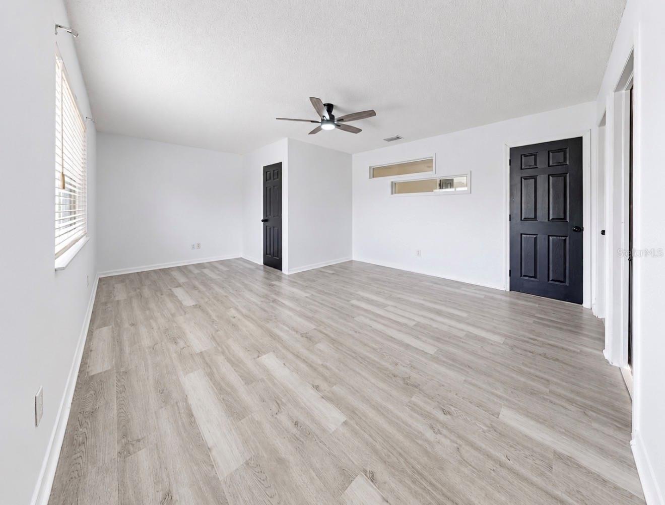 12719 Longcrest Dr Property Photo 37