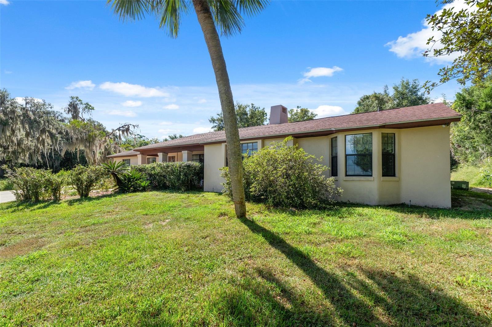 8943 Silver Lake Dr Property Photo 4