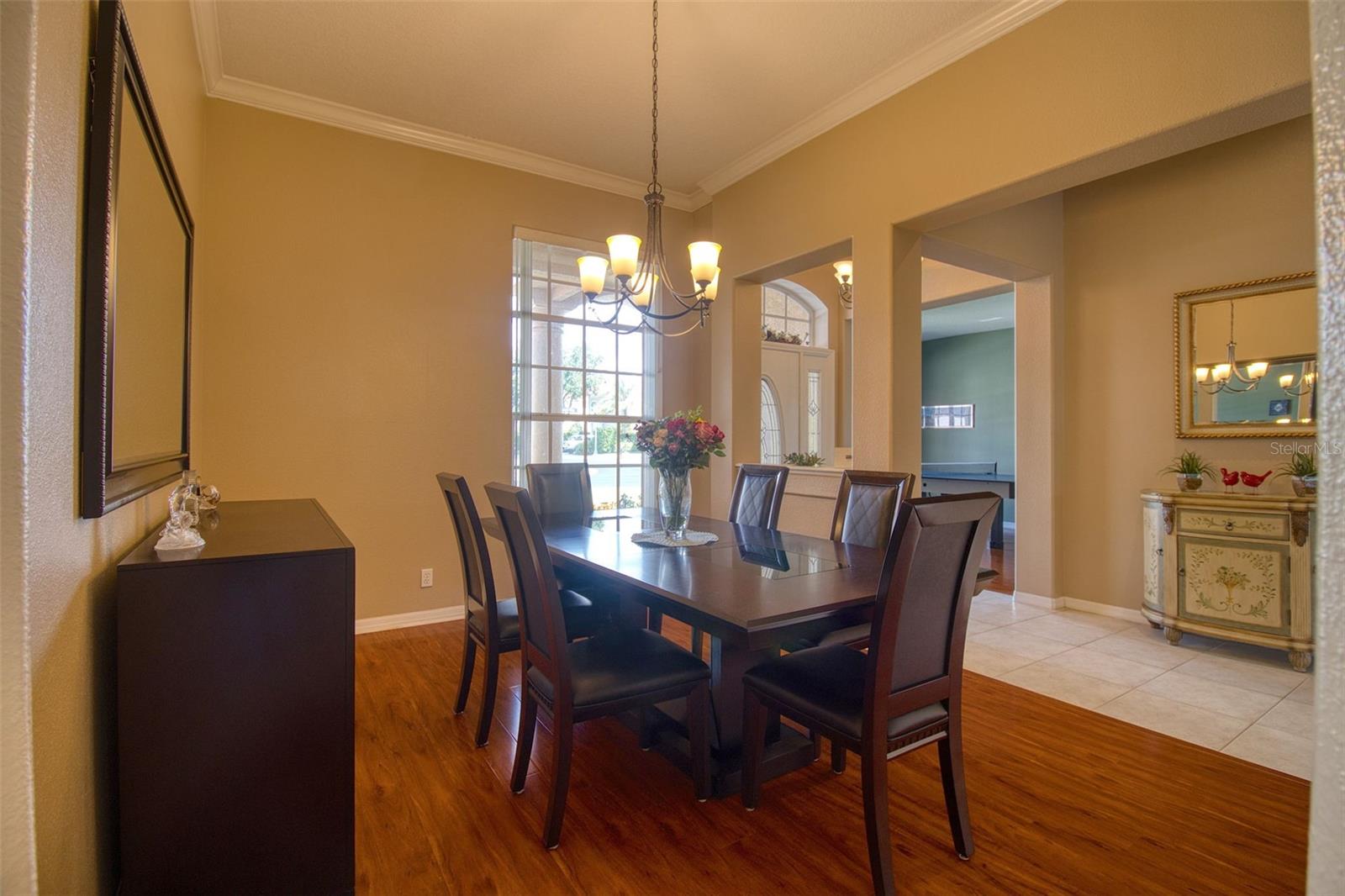 2219 Elizabeth Way Property Photo 11