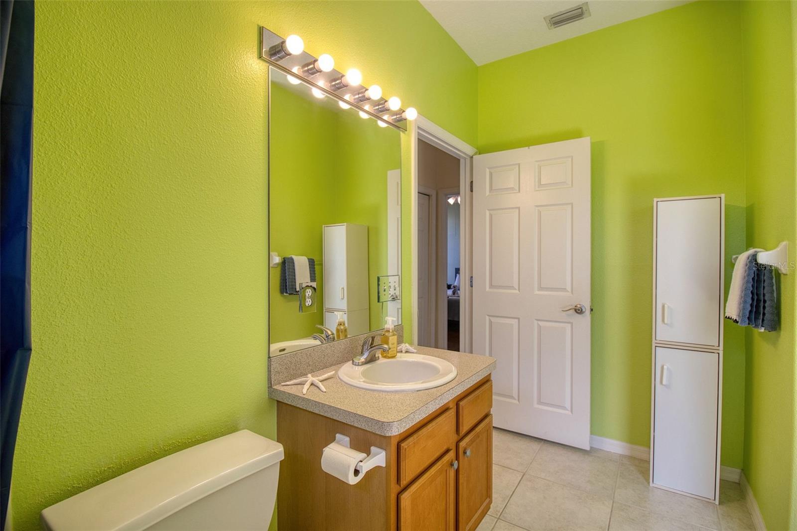 2219 Elizabeth Way Property Photo 26
