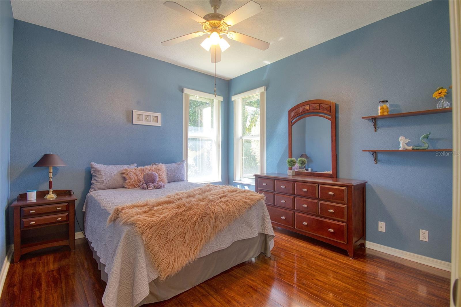 2219 Elizabeth Way Property Photo 27