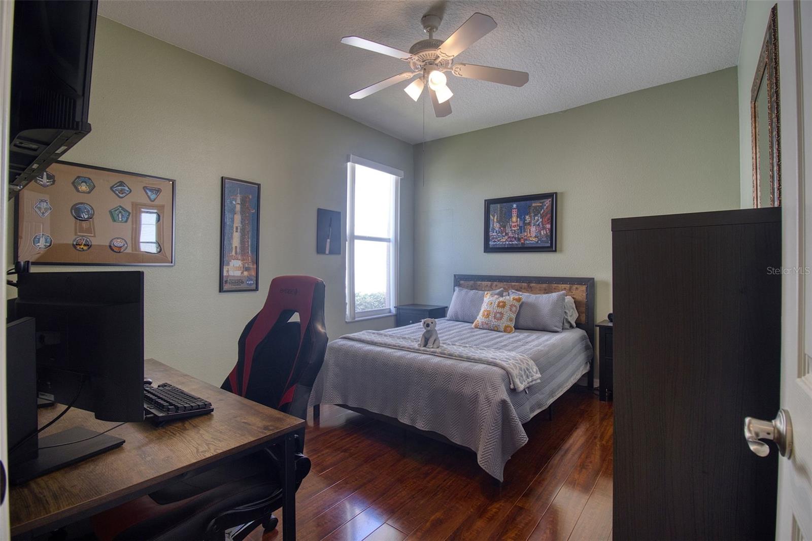 2219 Elizabeth Way Property Photo 29