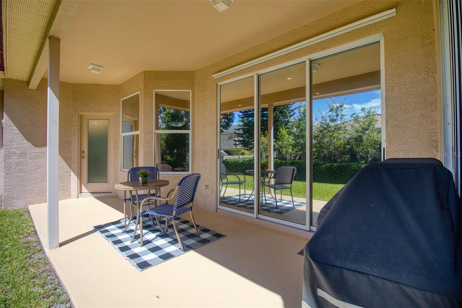 2219 Elizabeth Way Property Photo 39