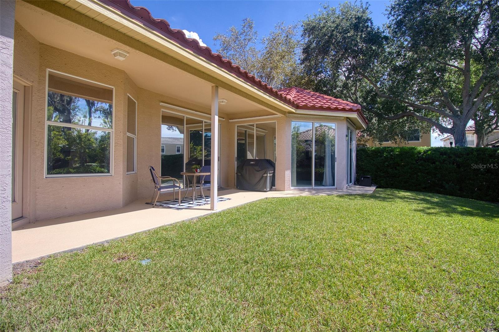 2219 Elizabeth Way Property Photo 40