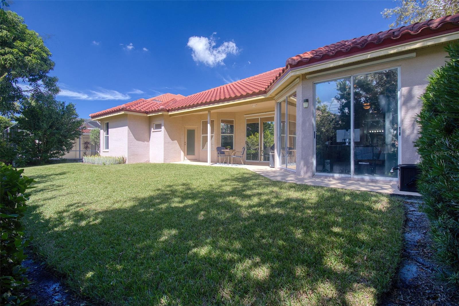 2219 Elizabeth Way Property Photo 41