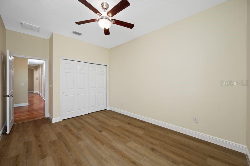 114 Irwin St E Property Photo 46
