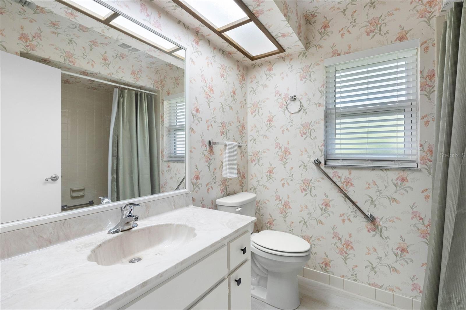 1681 Macdonnell Ct Property Photo 18