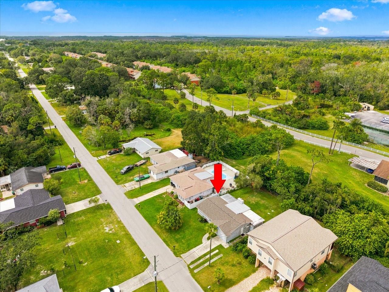 8223 Gulf Way Property Photo 4