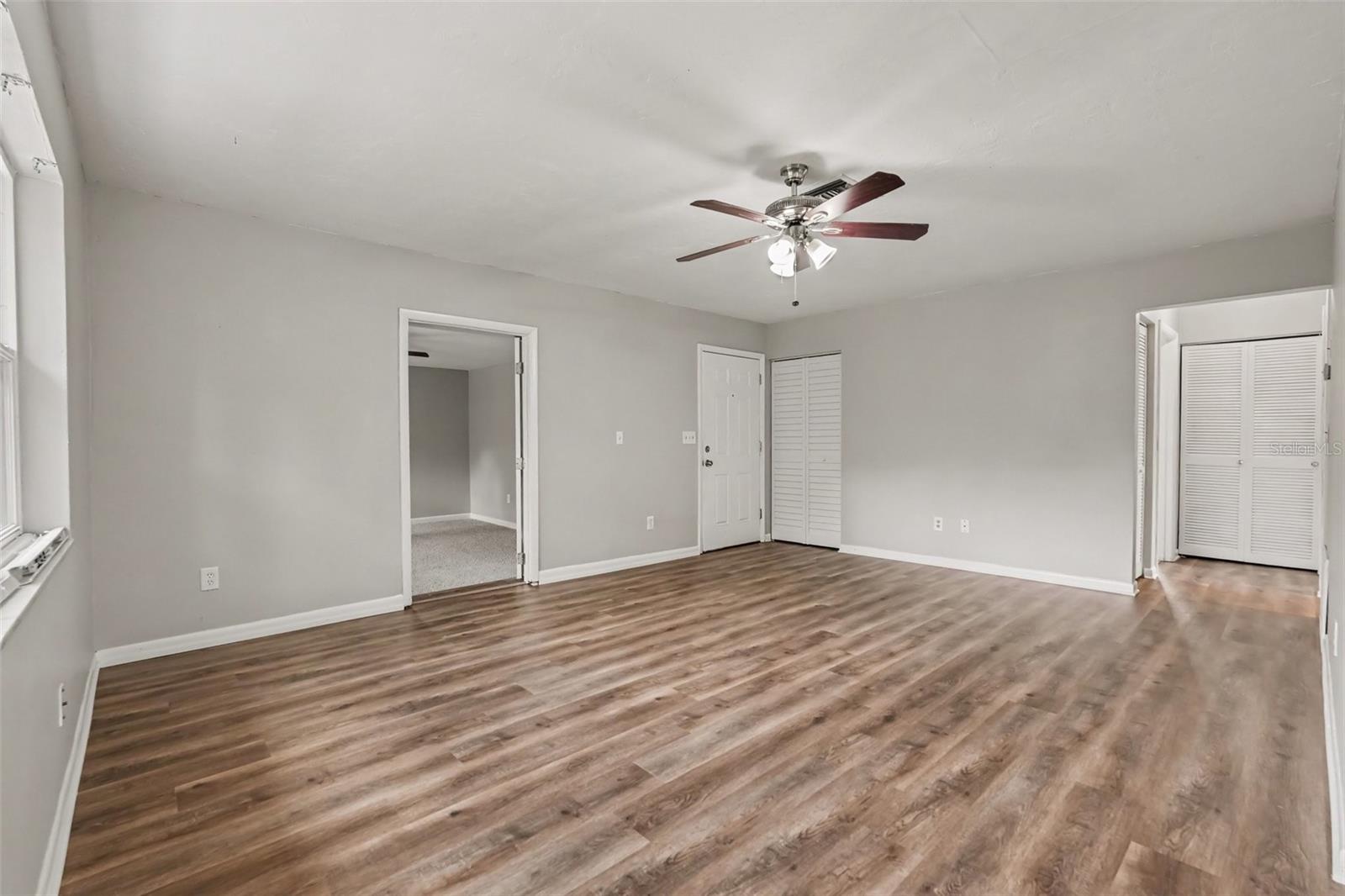 6291 Kimball Ct Property Photo 5