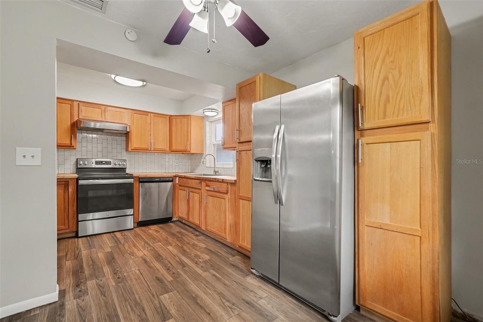 6291 Kimball Ct Property Photo 11