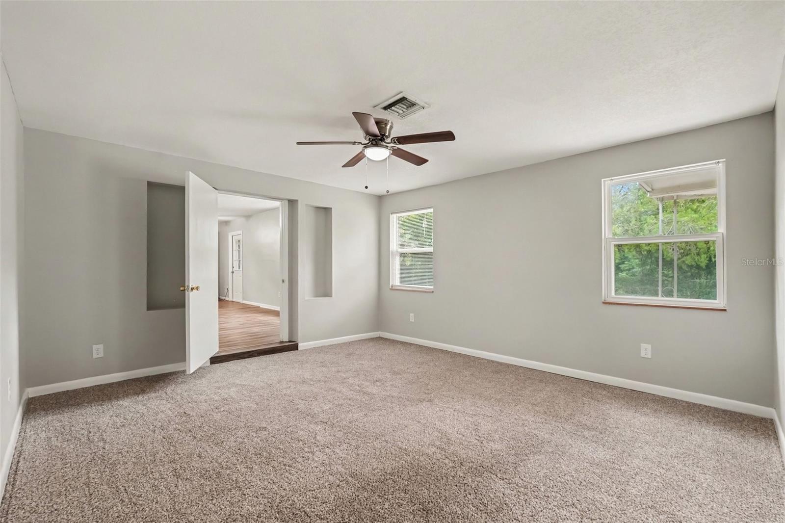 6291 Kimball Ct Property Photo 14