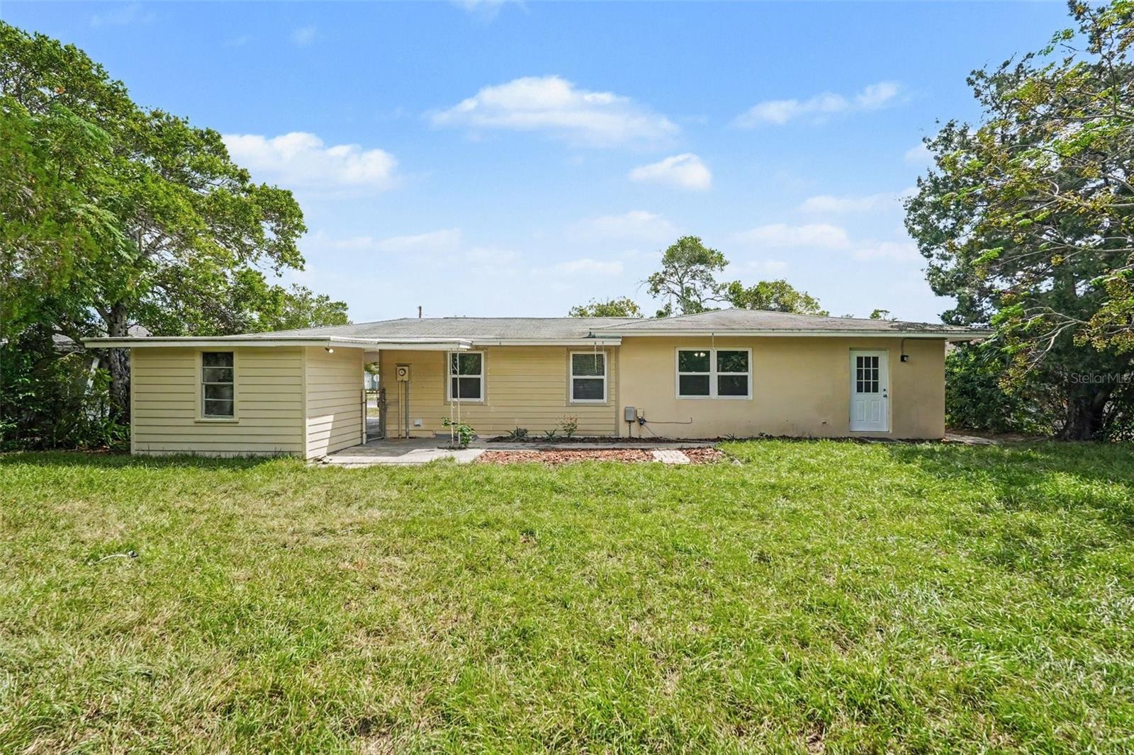 6291 Kimball Ct Property Photo 27