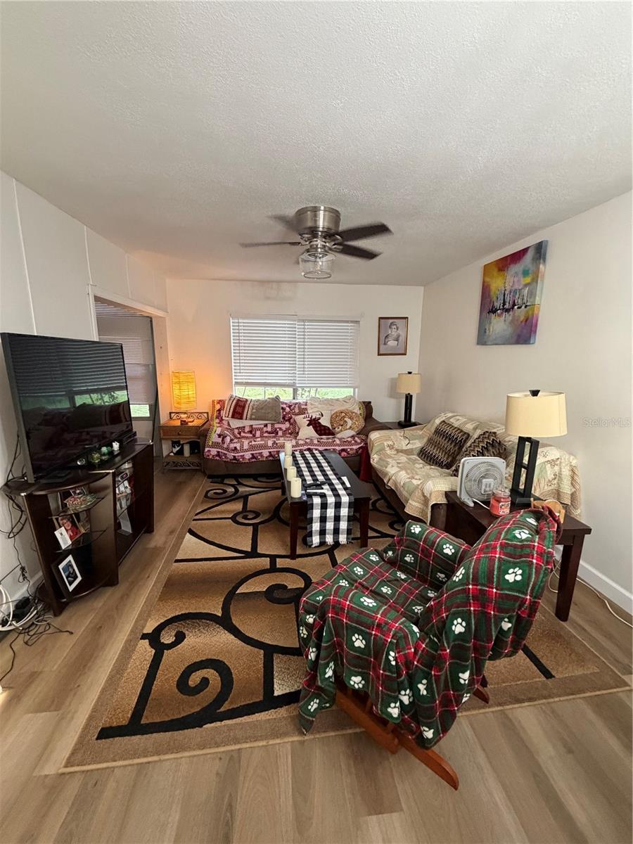 1603 Mission Hills Blvd Property Photo 9