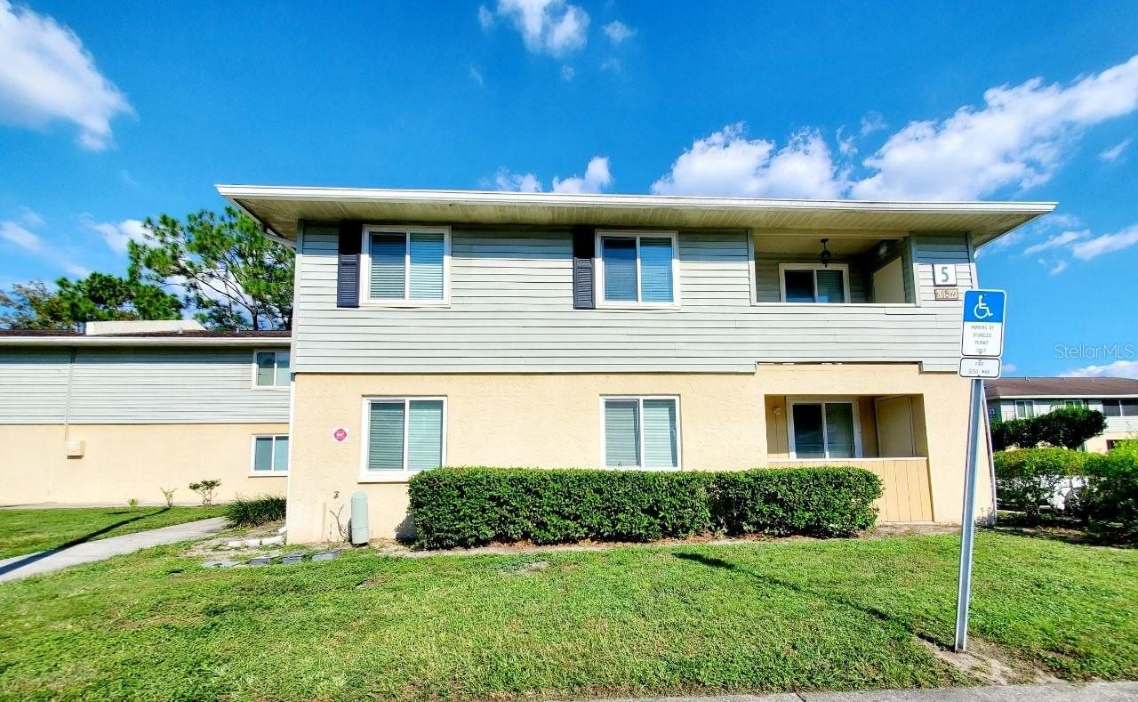 209 Red Cedar Pl #209 Property Photo 1