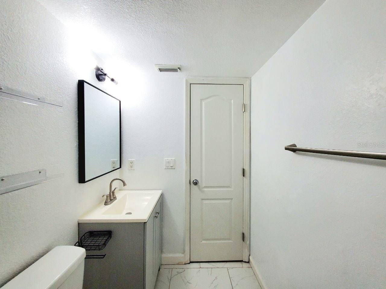 209 Red Cedar Pl #209 Property Photo 12