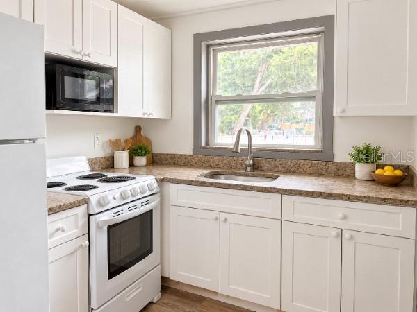 413 E Floribraska Ave #b Property Photo 2