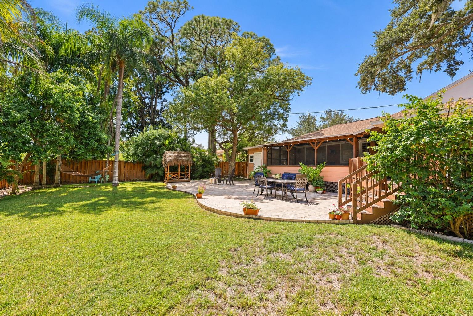 1725 San Mateo Dr Property Photo 61
