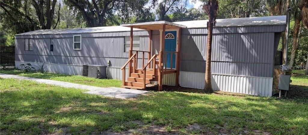 1650 Sandy Oak Dr Property Photo 1