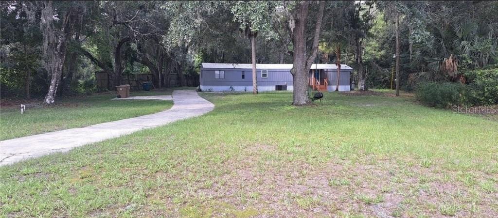 1650 Sandy Oak Dr Property Photo 3