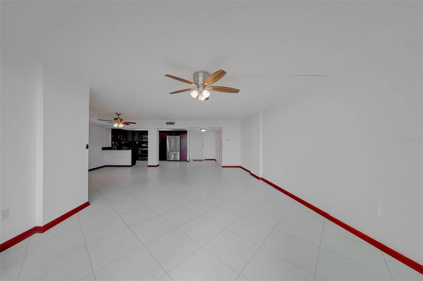 400 Island Way #1109 Property Photo 15