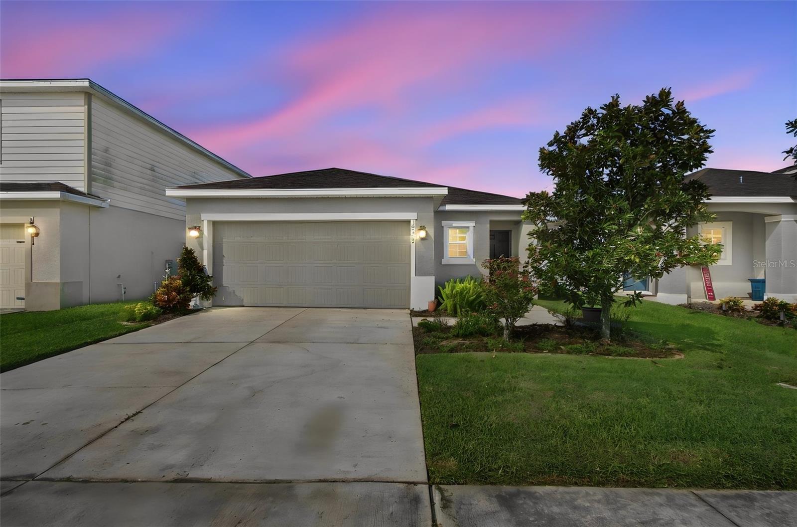 10359 Hawks Landing Dr Property Photo 1