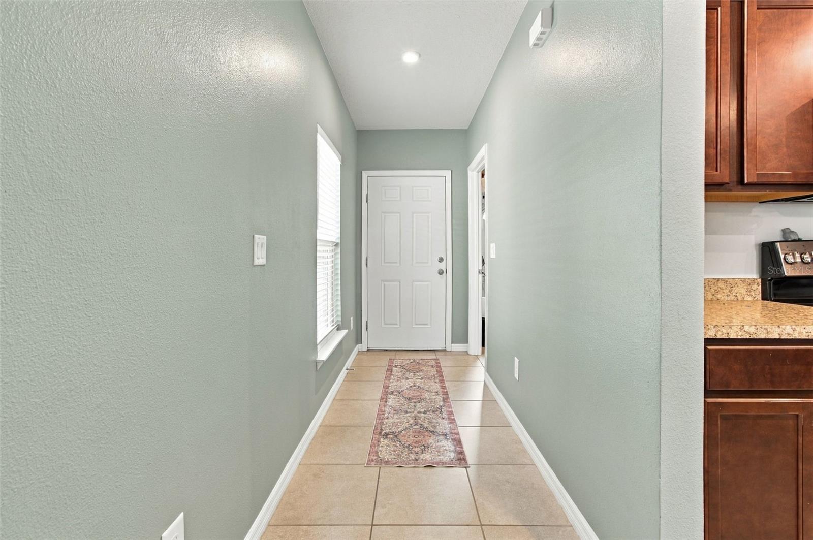 10359 Hawks Landing Dr Property Photo 6