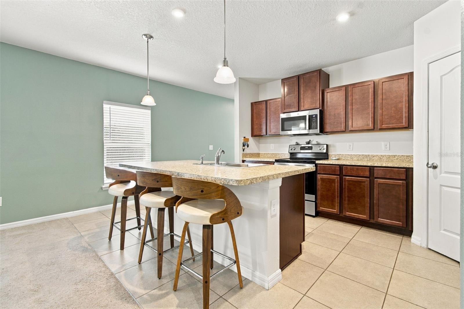10359 Hawks Landing Dr Property Photo 10