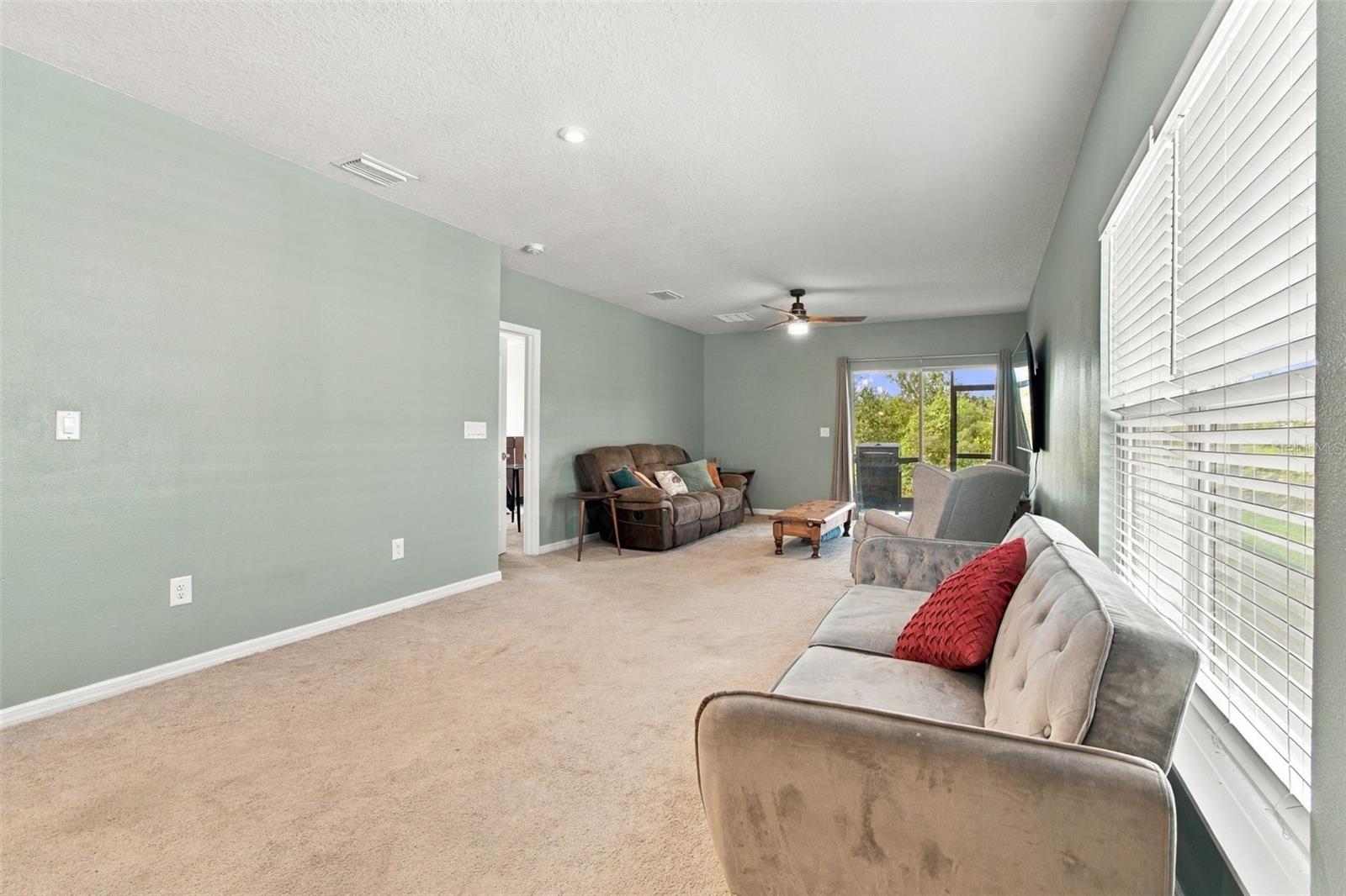 10359 Hawks Landing Dr Property Photo 13