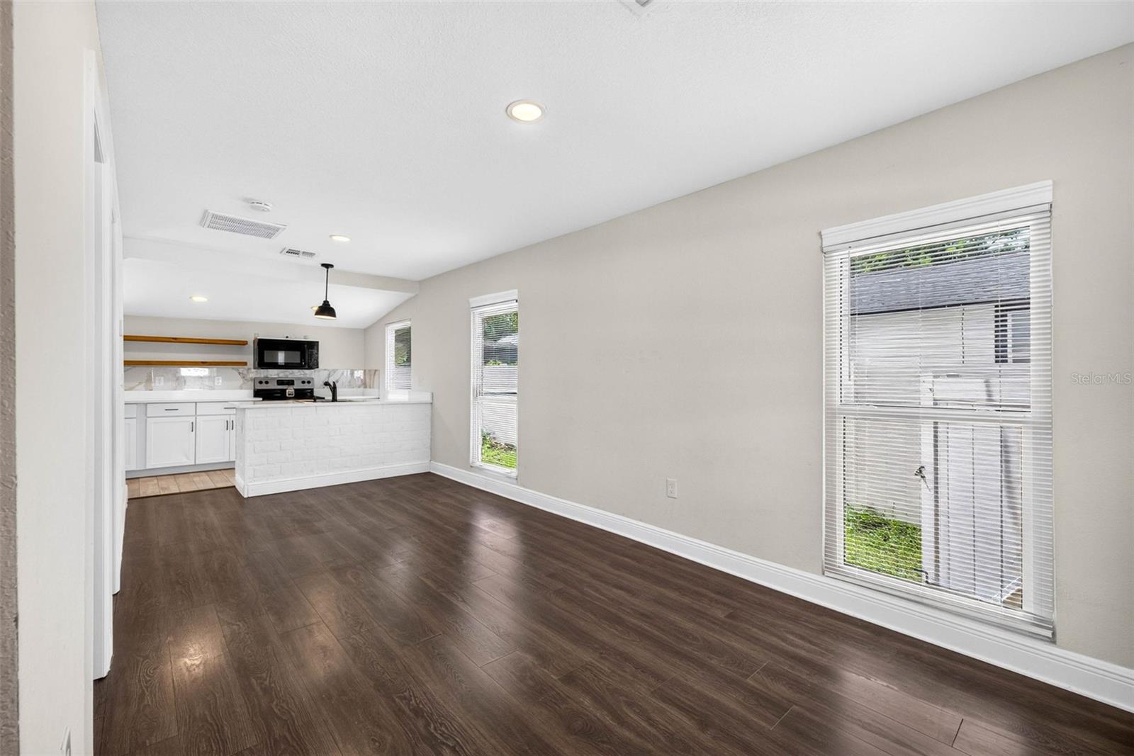 14352 Lawrence St Property Photo 3