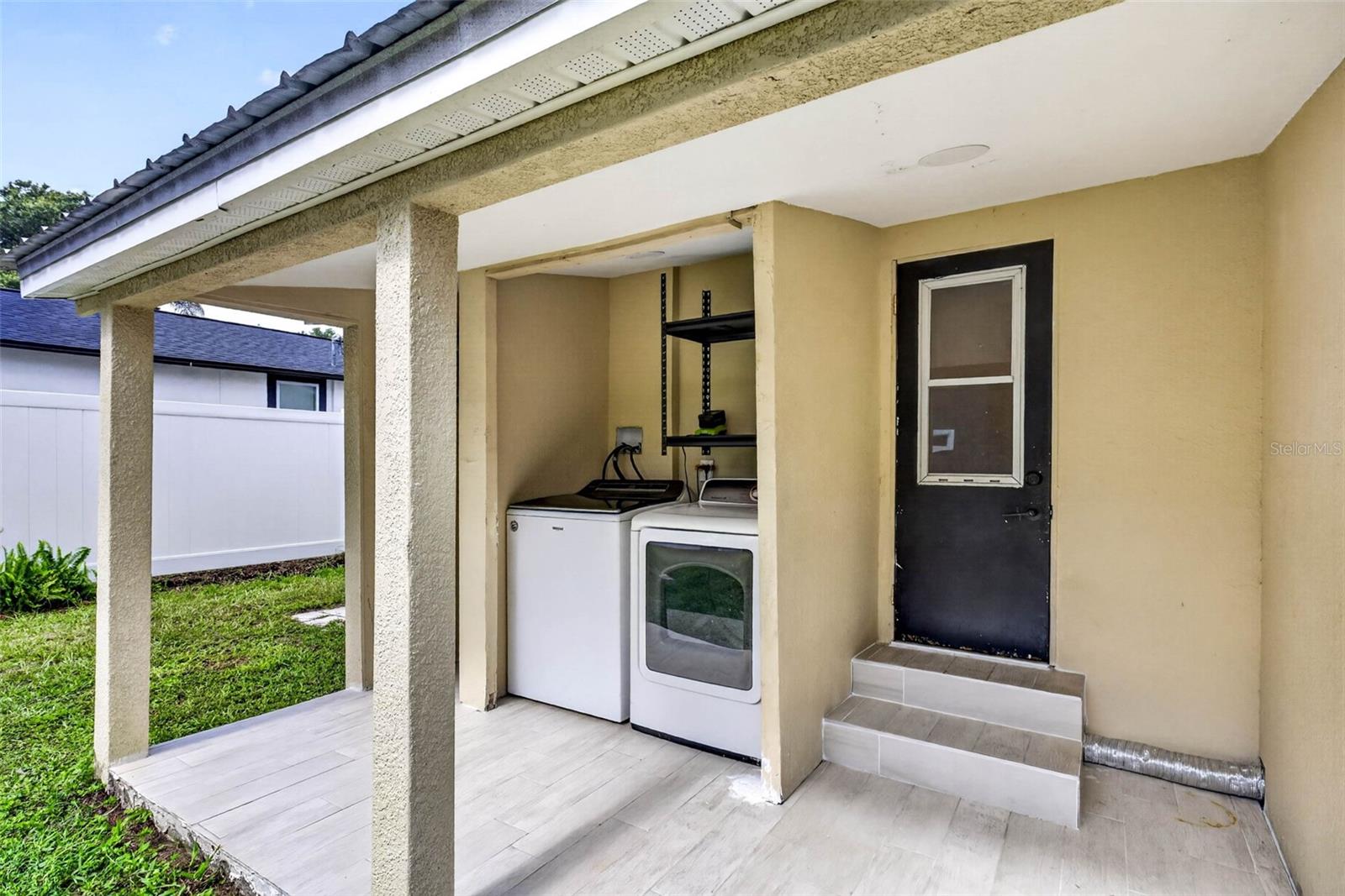 14352 Lawrence St Property Photo 10