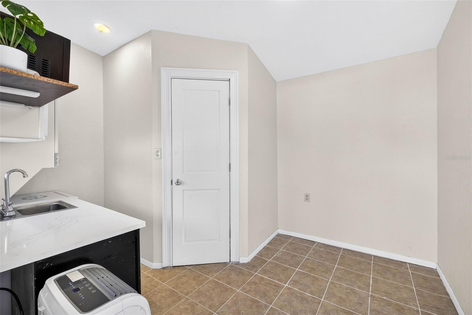 14352 Lawrence St Property Photo 14