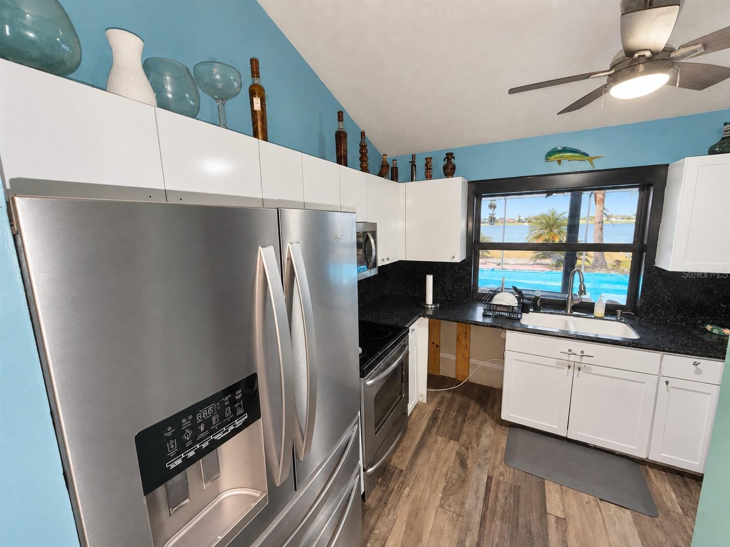 2633 Sw Tanforan Blvd Property Photo 8