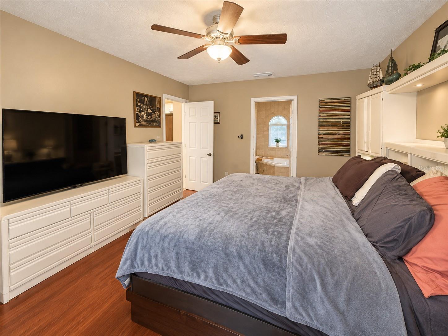 2633 Sw Tanforan Blvd Property Photo 13