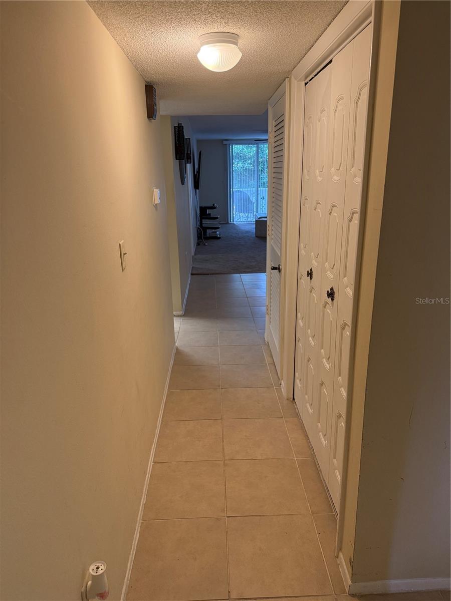 1009 Pearce Dr #206 Property Photo 2