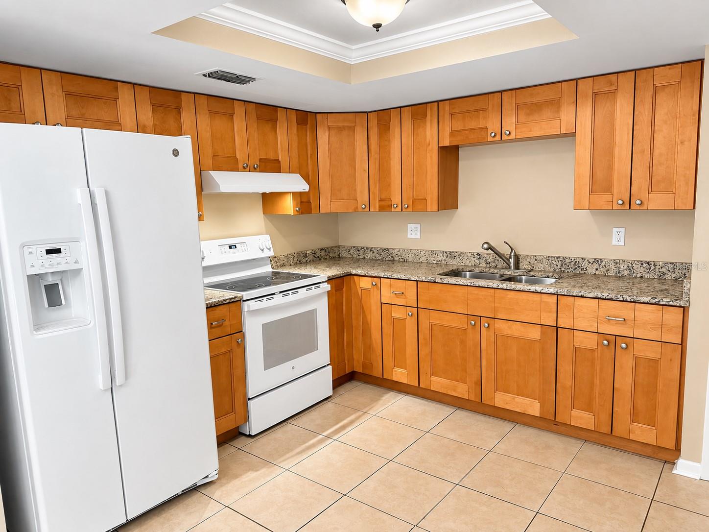 2821 Eagle Run Cir S Property Photo 4