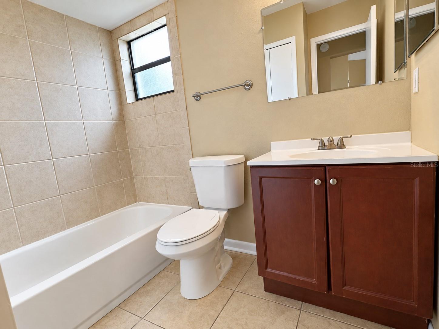 2821 Eagle Run Cir S Property Photo 10