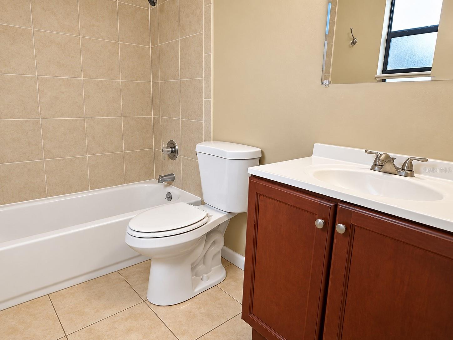 2821 Eagle Run Cir S Property Photo 13