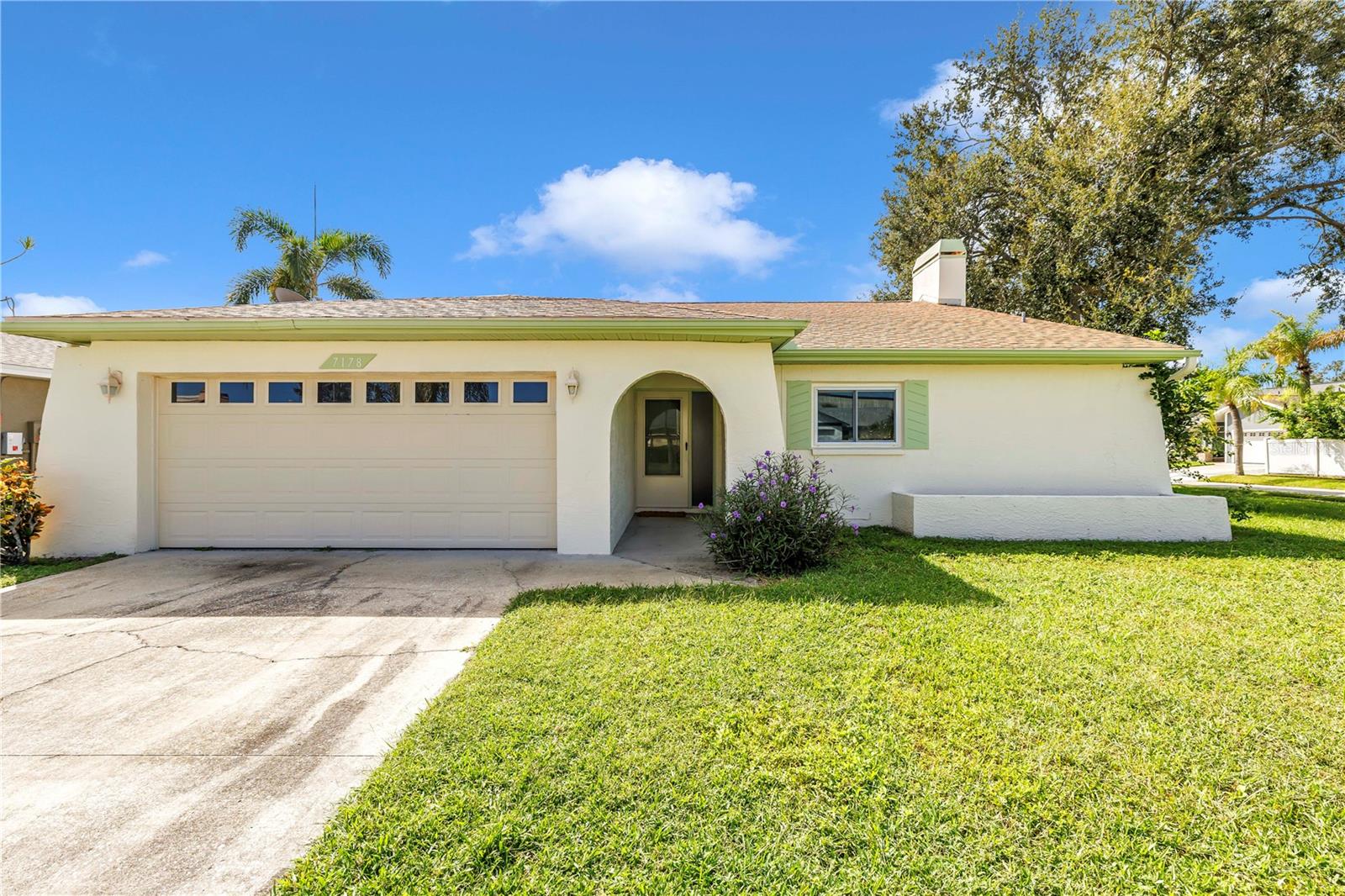 7178 121st Ter Property Photo 1