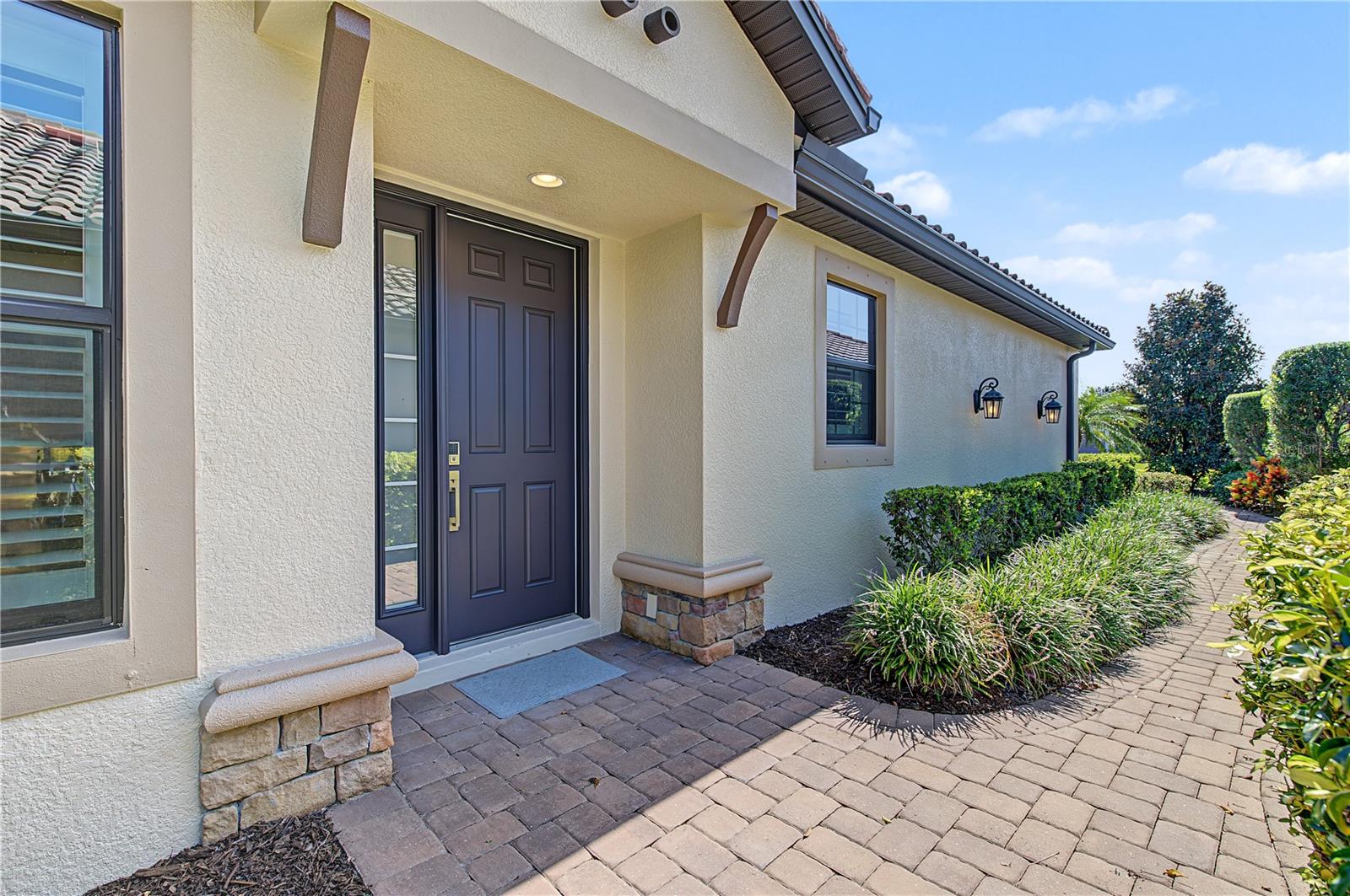 11435 Callisia Dr Property Photo 10