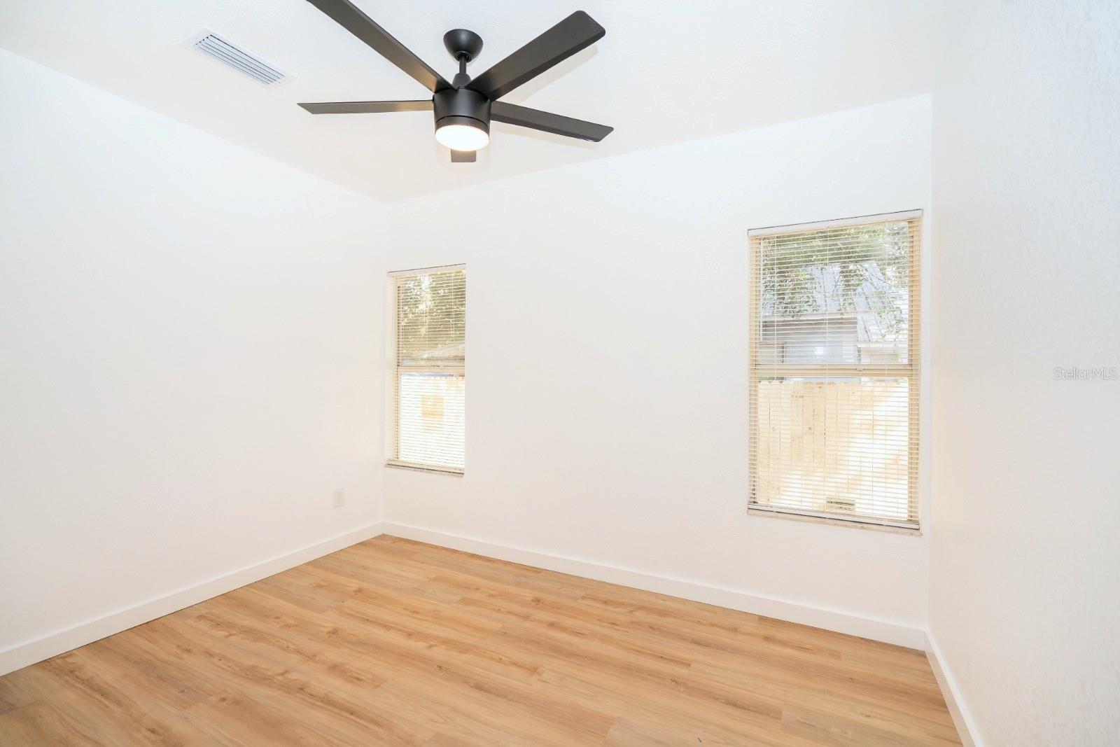 8202 N Alaska St Property Photo 18