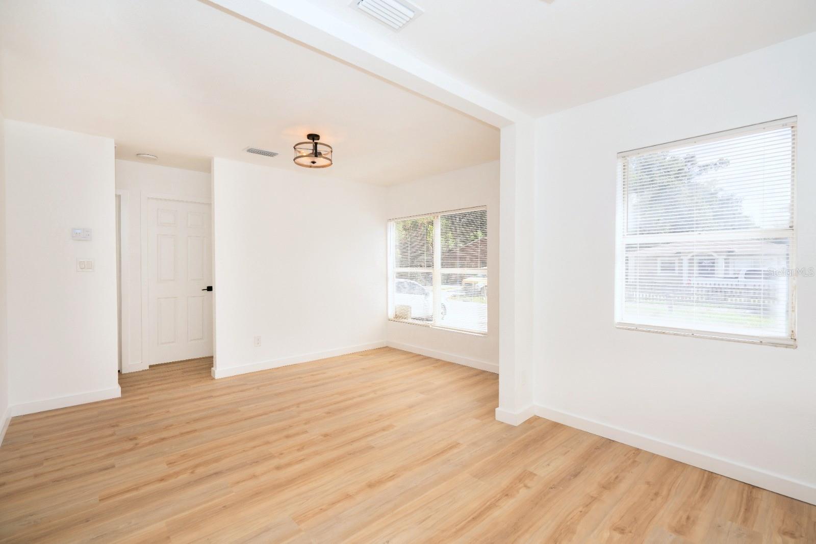 8202 N Alaska St Property Photo 25