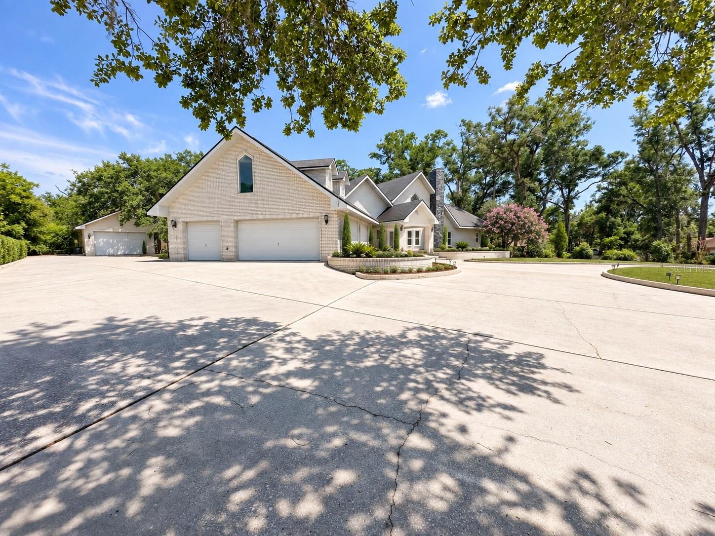 3114 Little Rd Property Photo 3