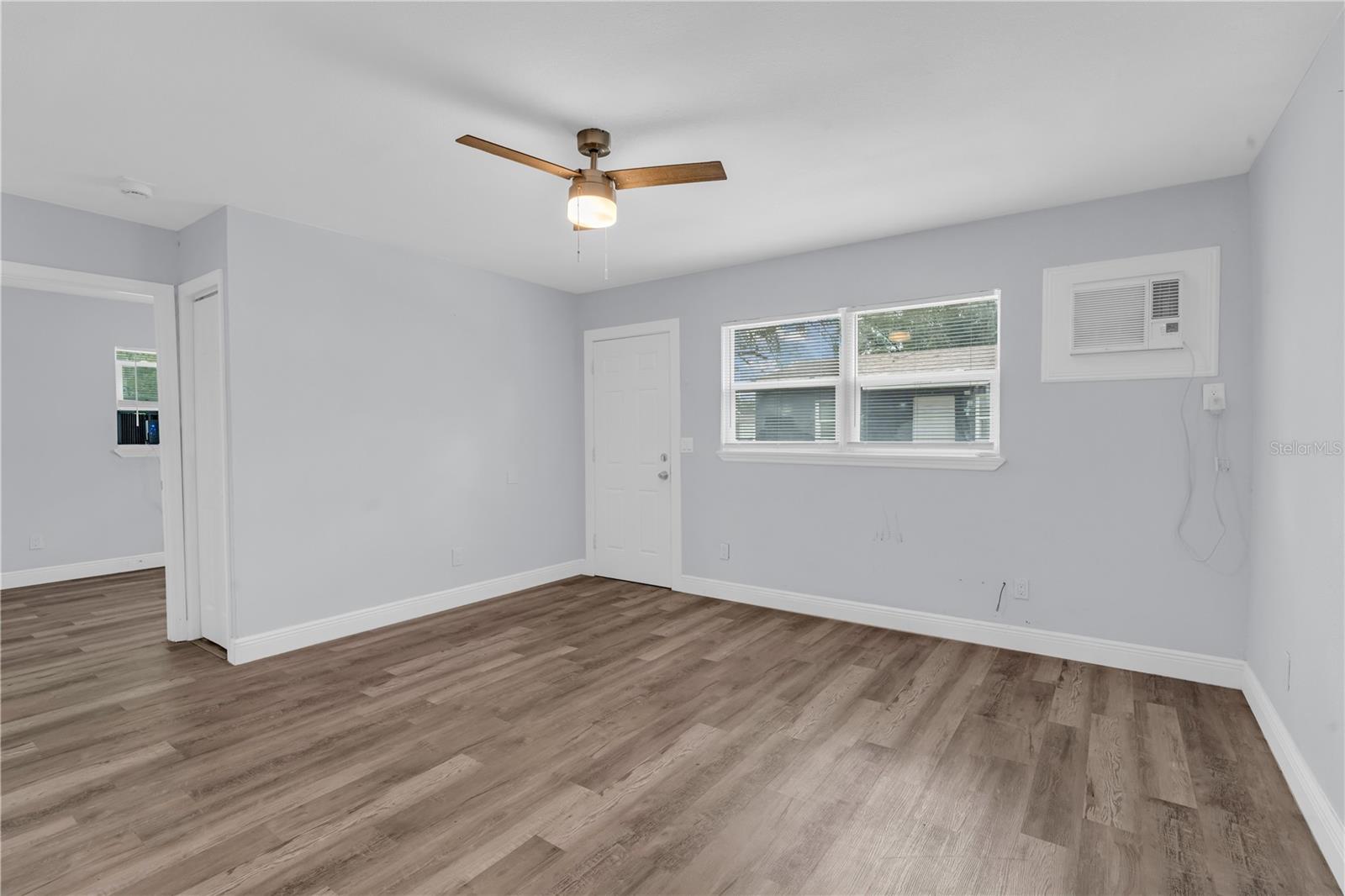1701 E Nome St Property Photo 8