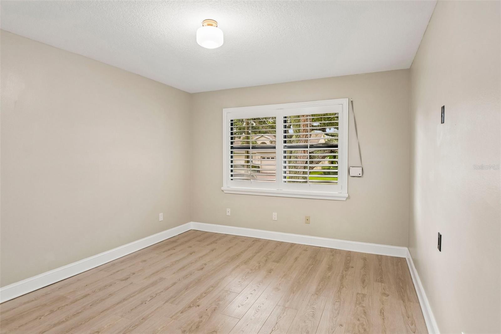 1175 San Carlos Ave Ne Property Photo 13