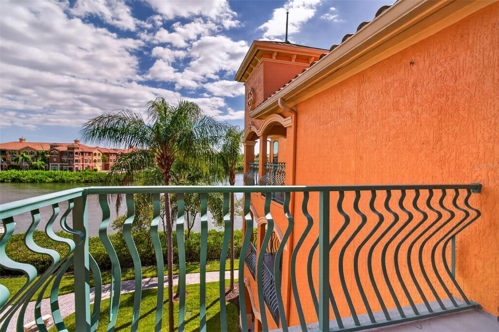 2717 Via Cipriani #635b Property Photo 34