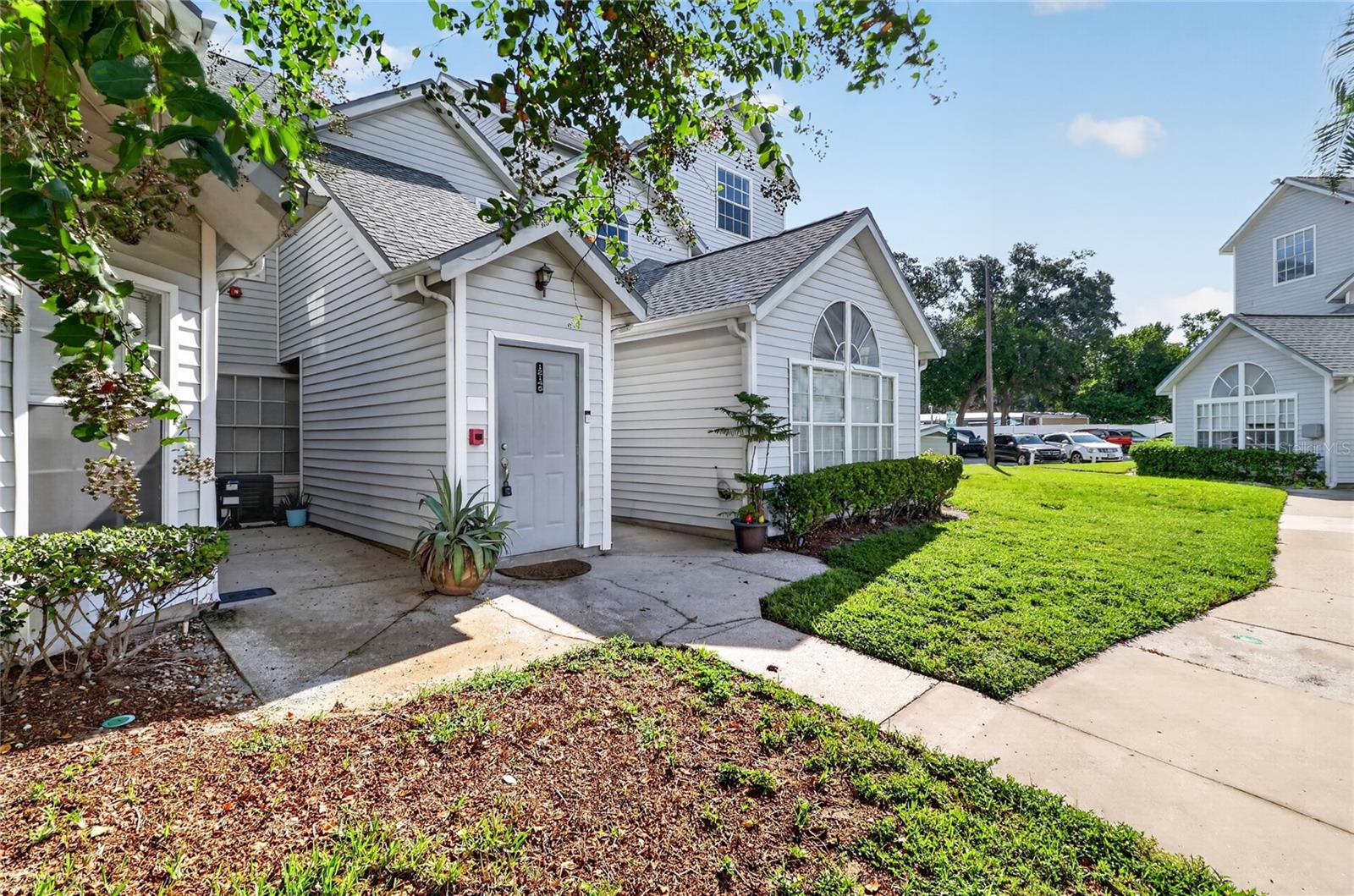 12145 Armenia Gables Cir Property Photo 3