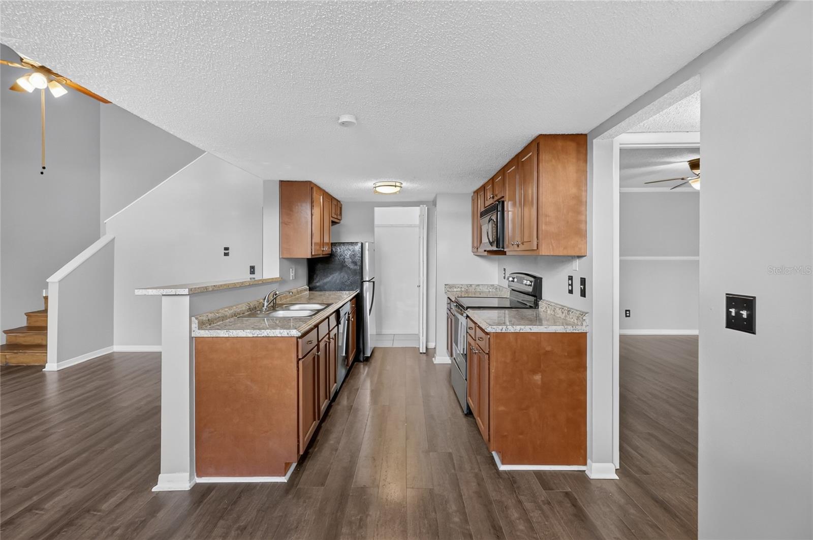 12145 Armenia Gables Cir Property Photo 19