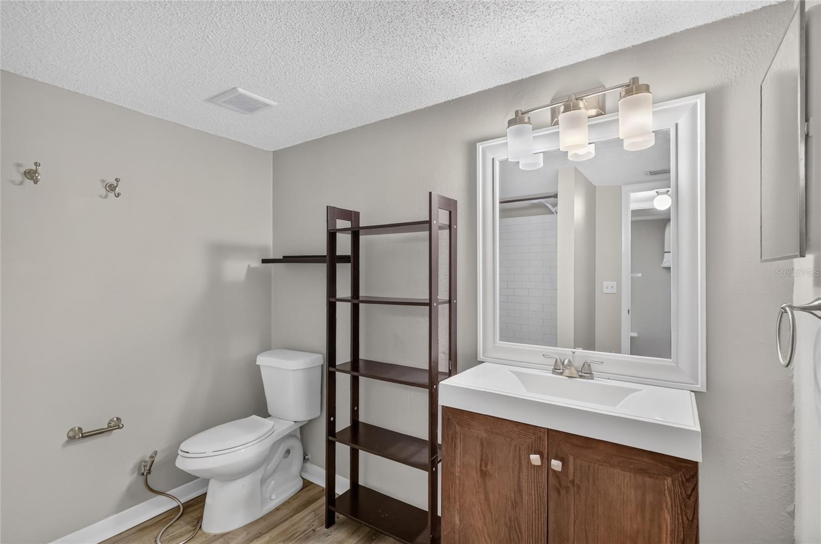 12145 Armenia Gables Cir Property Photo 34